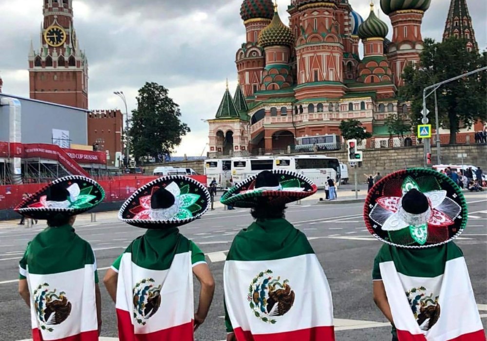 Detienen a varios mexicanos en Rusia