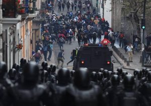 477 detenidos por manifestarse contra gobierno ecuatoriano