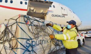 Nuevo envío de vacunas Sputnik V fortalece Campaña de Vacunación en México