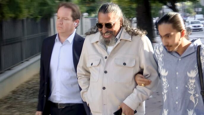 Diego El Cigala recibe condena por maltrato pero evita prisión