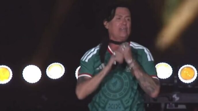 Caifanes rinde homenaje a la Selección Mexicana con Aquí no es así