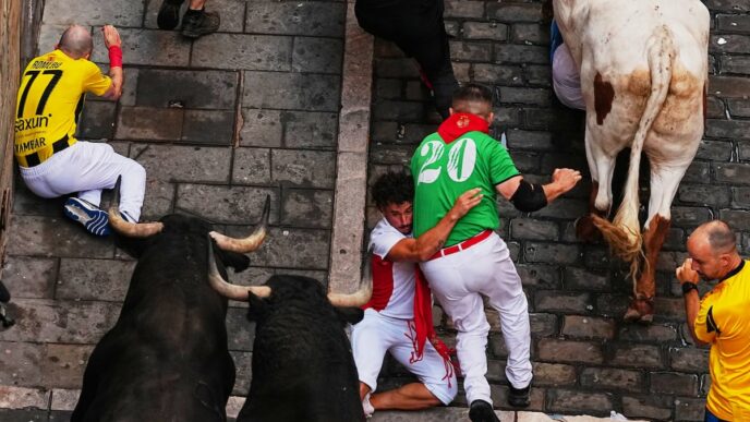 Tercer encierro de San Fermín 2026: velocidad y lesiones destacadas