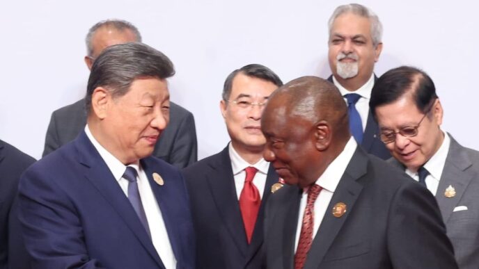 Cyril Ramaphosa se enferma tras la cumbre de los BRICS en India