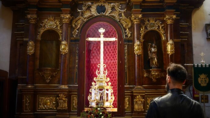 Detención de ladrón por robo de piezas religiosas en Valladolid
