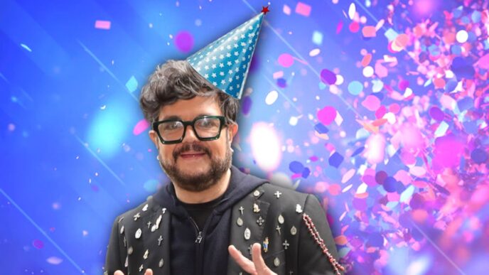 Aleks Syntek celebra su cumpleaños 57 entre felicitaciones y memes